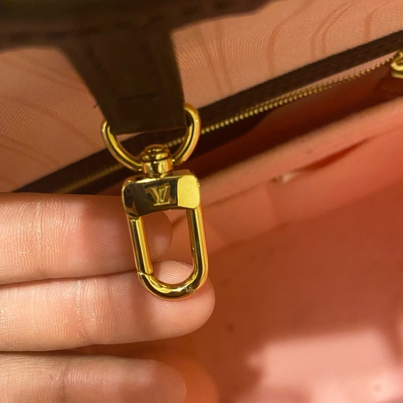 Louis Vuitton Neverfull Damier MM - Picture 8 of 11